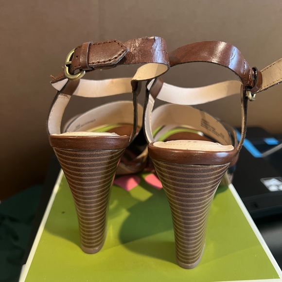 Naturalizer heels - Picture 7 of 11